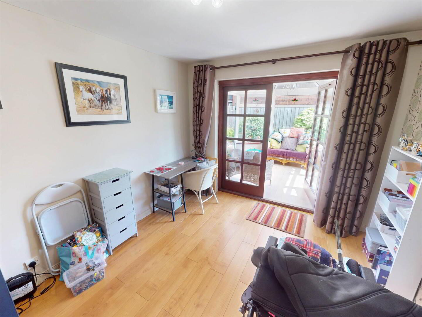 8 Kenilworth Grove 12 of 25