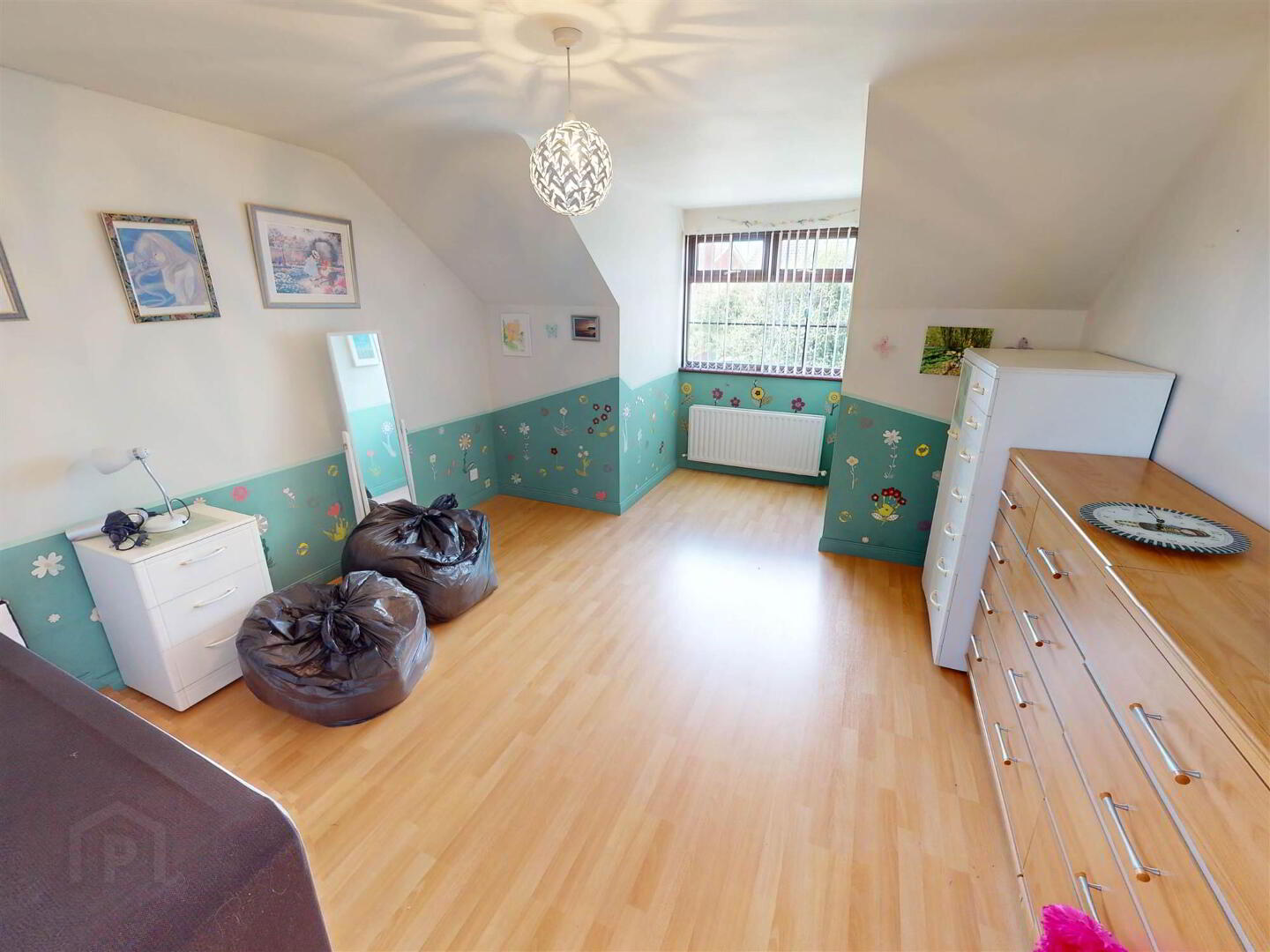 8 Kenilworth Grove 16 of 25