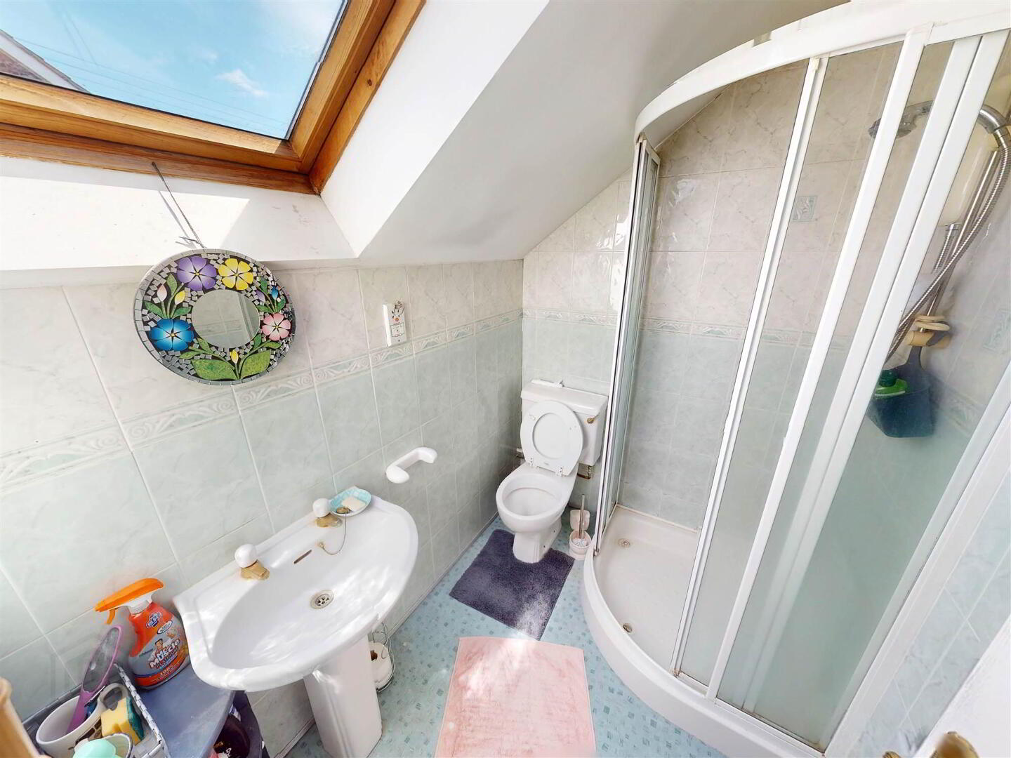 8 Kenilworth Grove 18 of 25