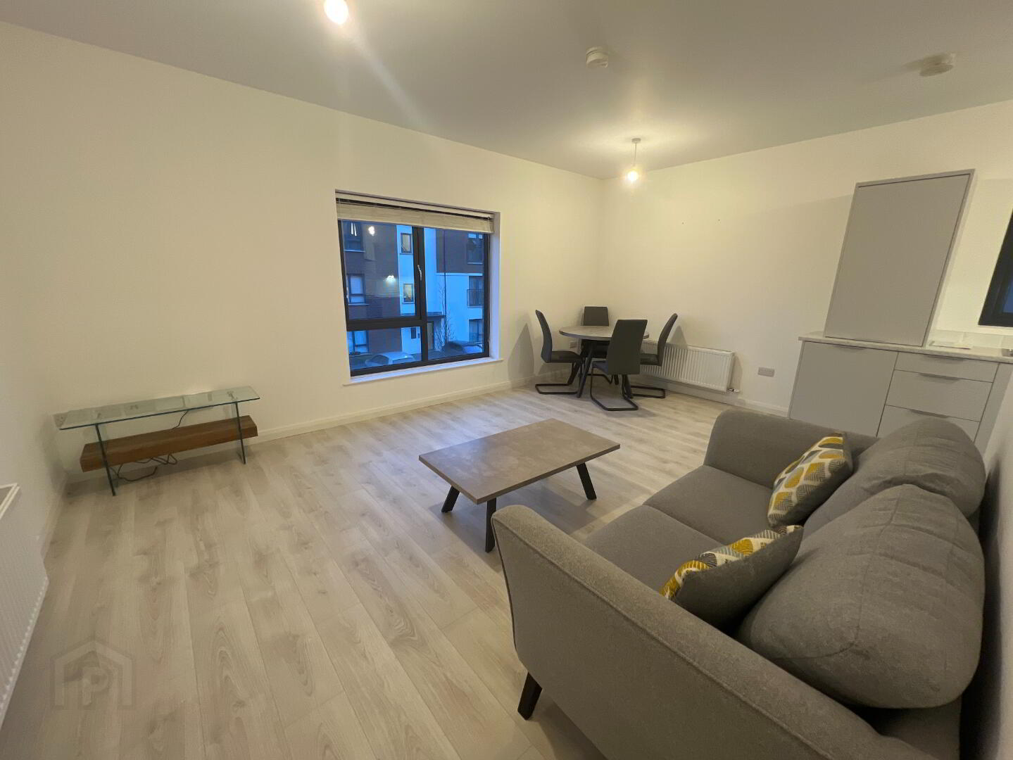 35 Cotton Hall, 5 Faulkner Road 9 of 11