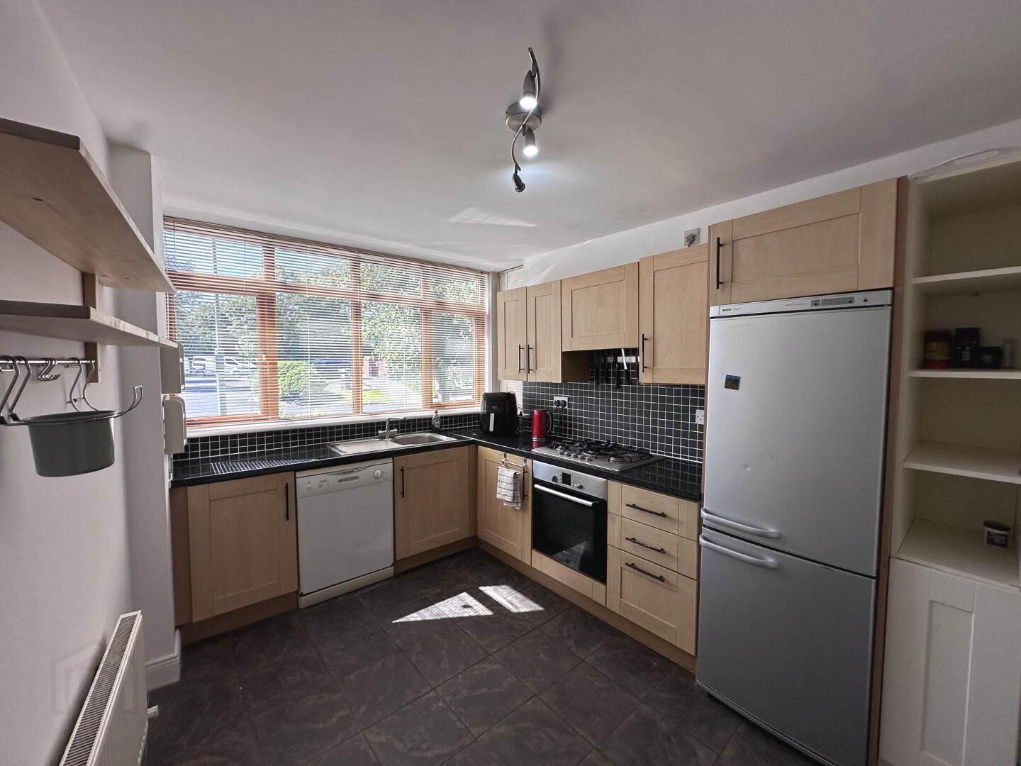 60 Chambers Park 4 of 20