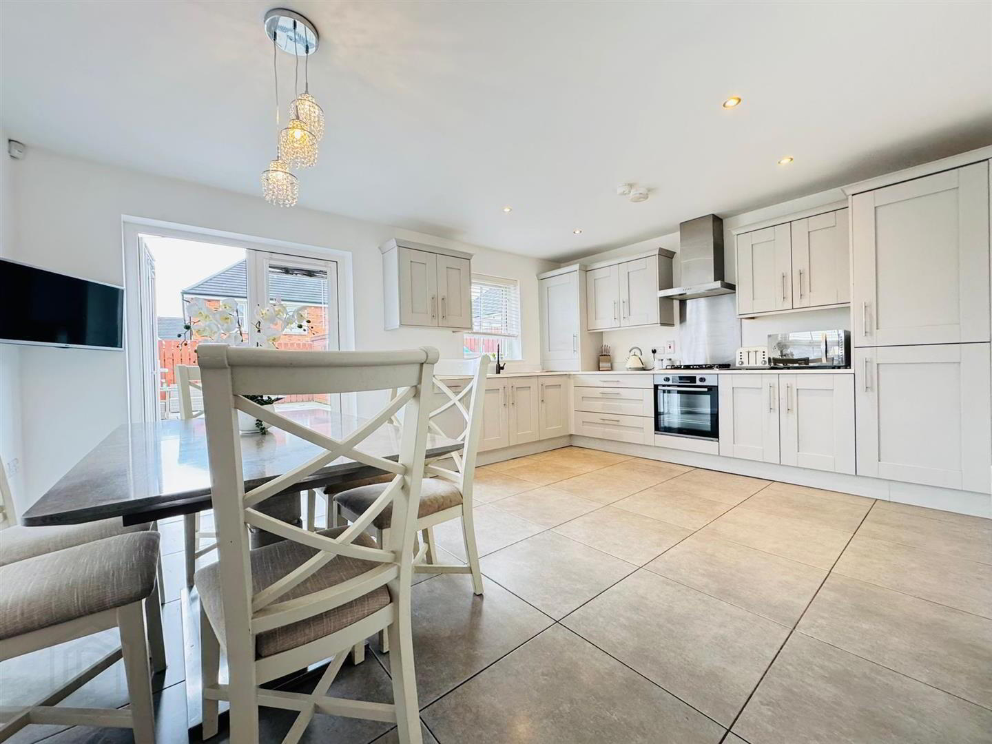 1 Foxton Park 8 of 26