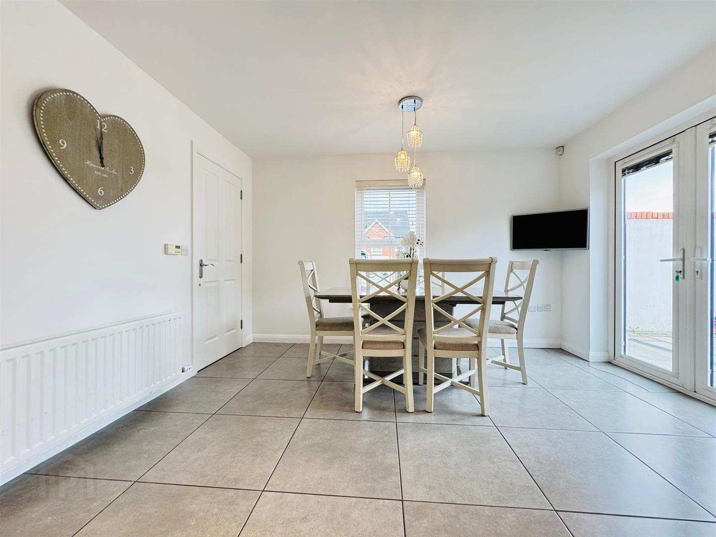 1 Foxton Park 10 of 26