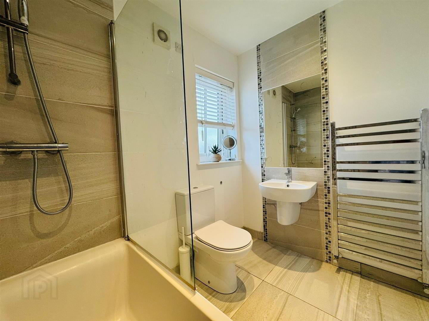 1 Foxton Park 18 of 26