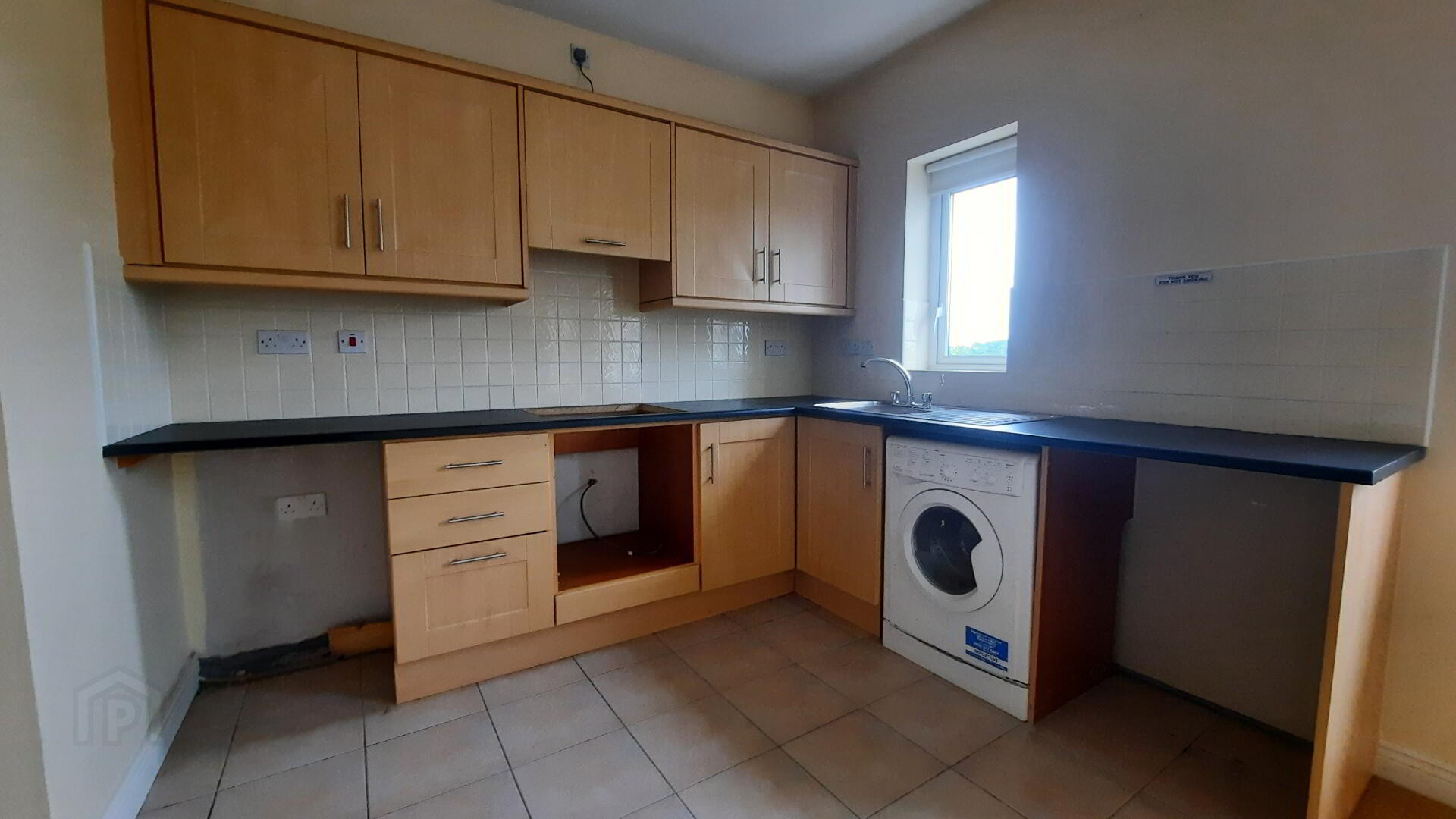 18 Springvale, Sligo Rd 3 of 12