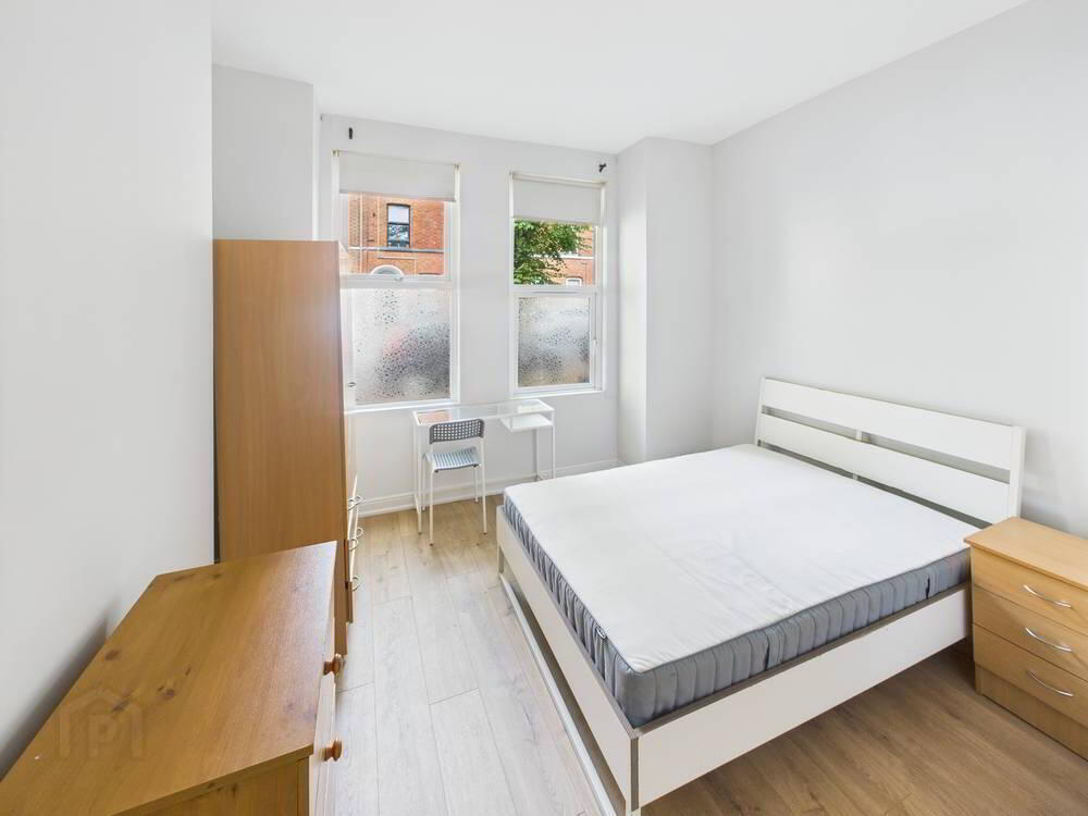 Apartment 1 9 Wolseley Street 4 of 6