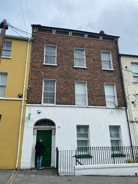 property description image
