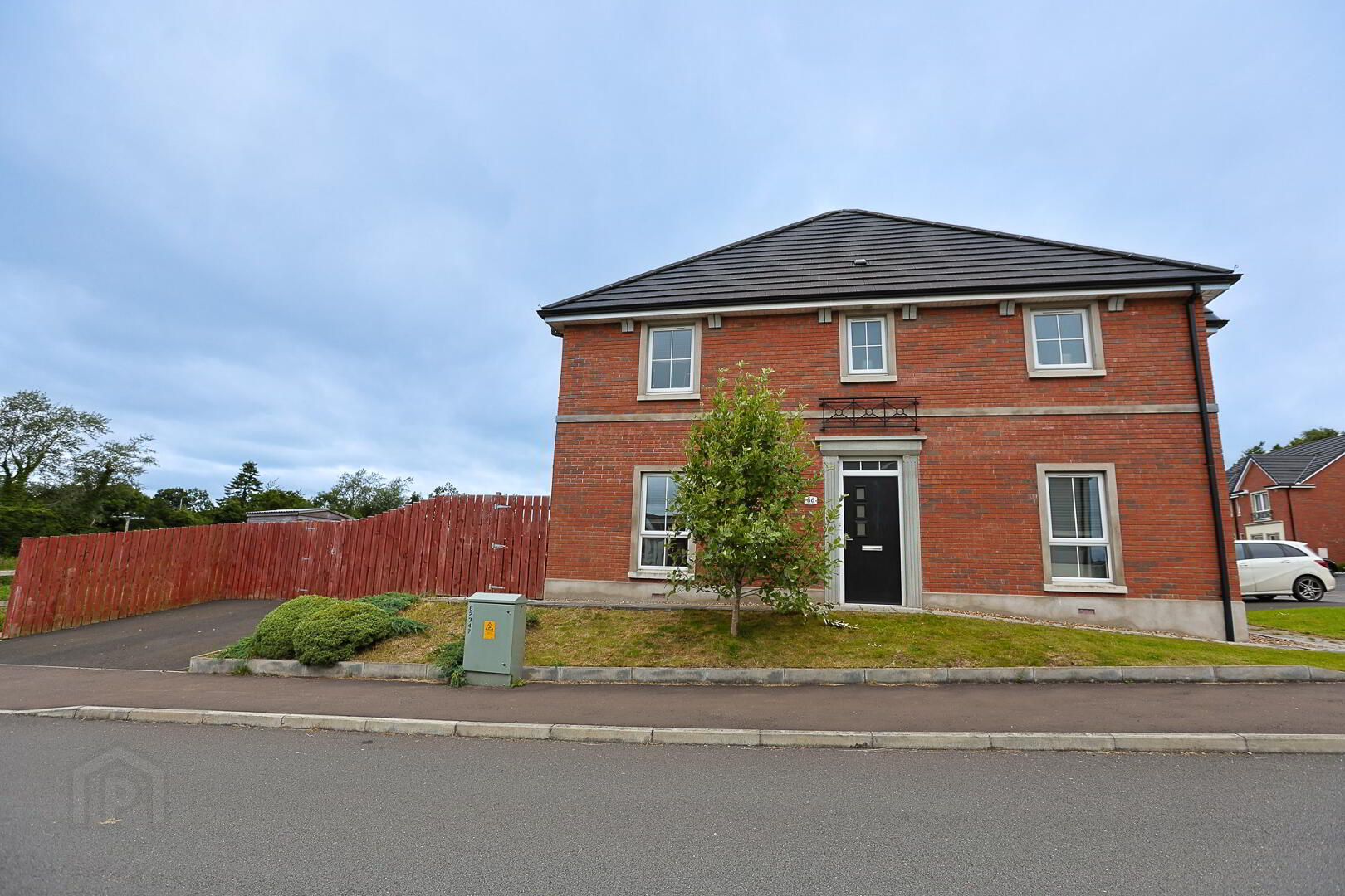 56 Parsons Gate 5 of 70