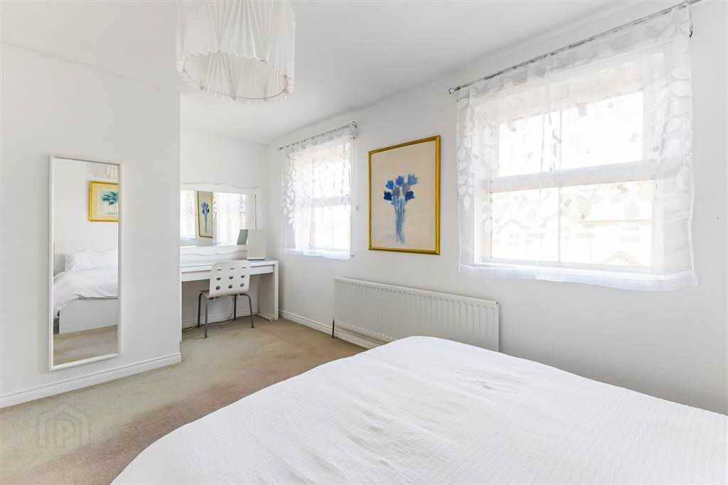 26 Edenderry Cottages 12 of 18