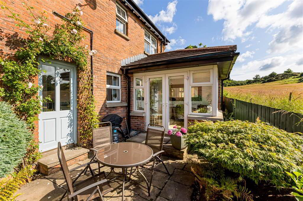 26 Edenderry Cottages 16 of 18