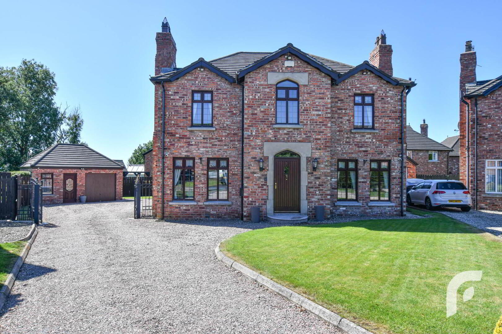 7 Hedgelea Grove 3 of 55