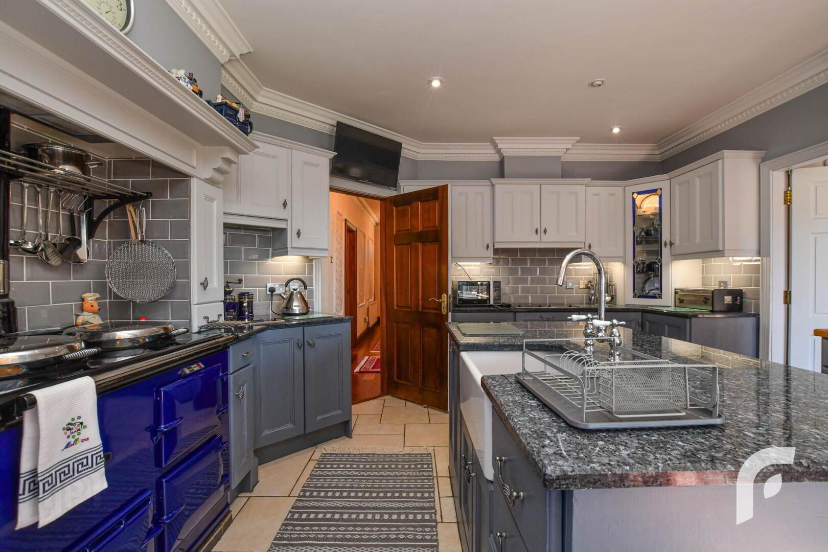 7 Hedgelea Grove 15 of 55