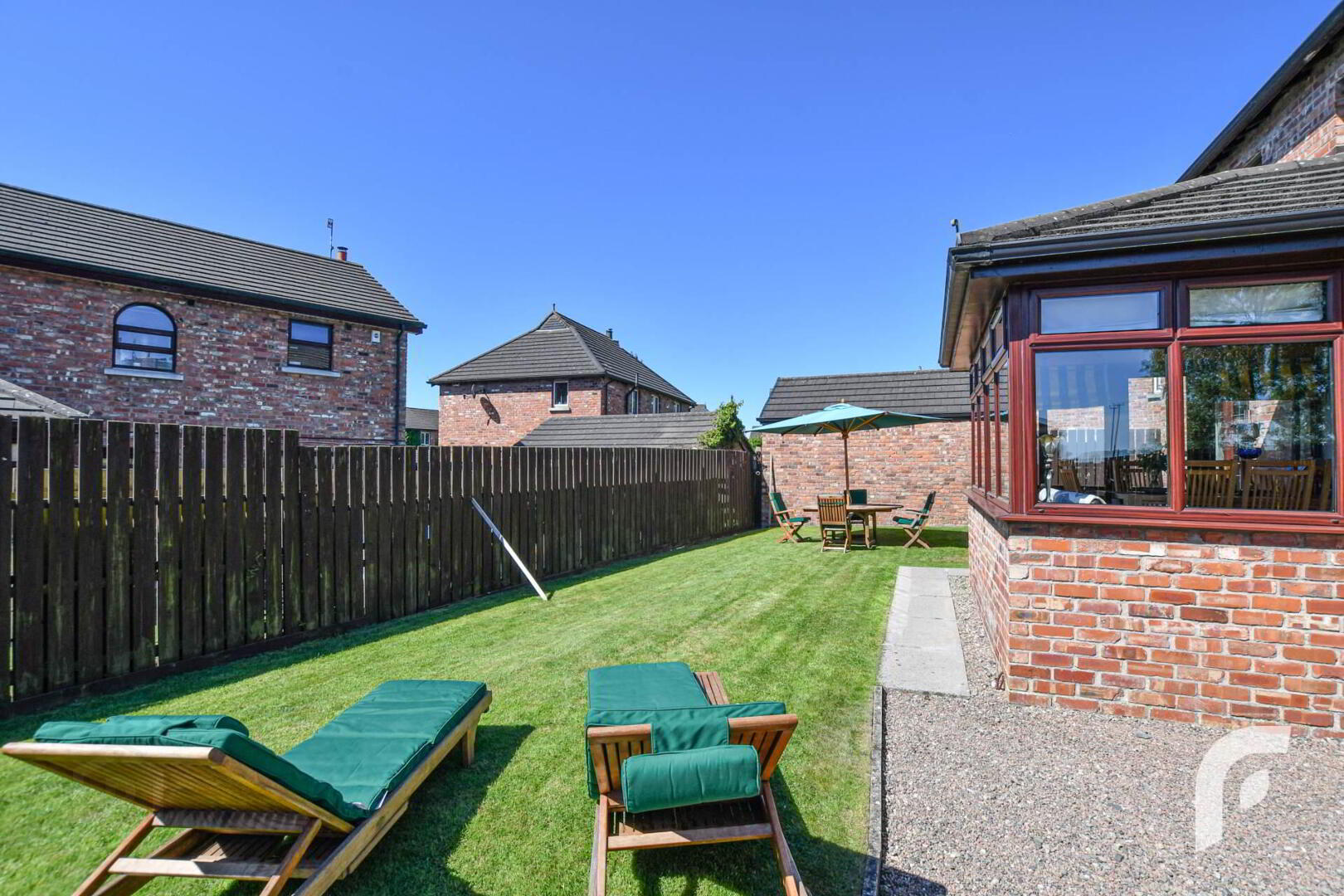7 Hedgelea Grove 53 of 55