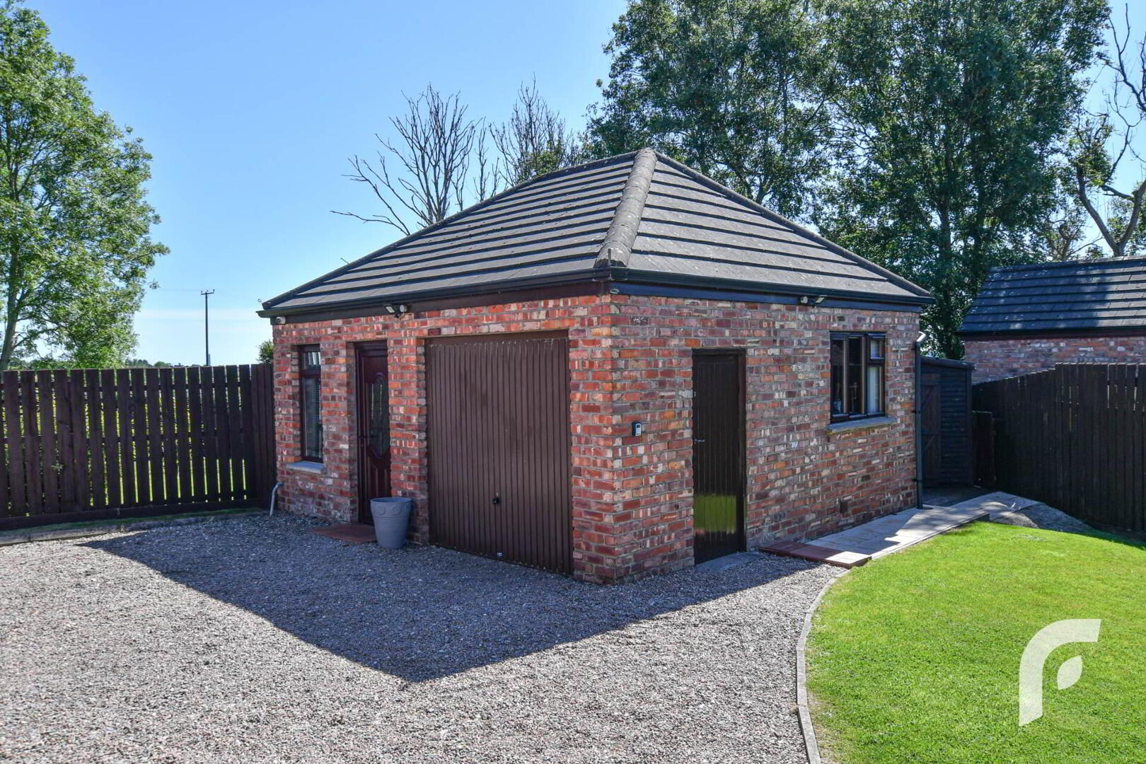 7 Hedgelea Grove 47 of 55