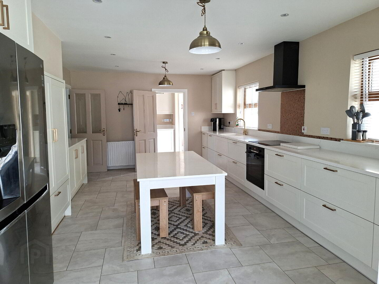 26 Toura Road 15 of 41