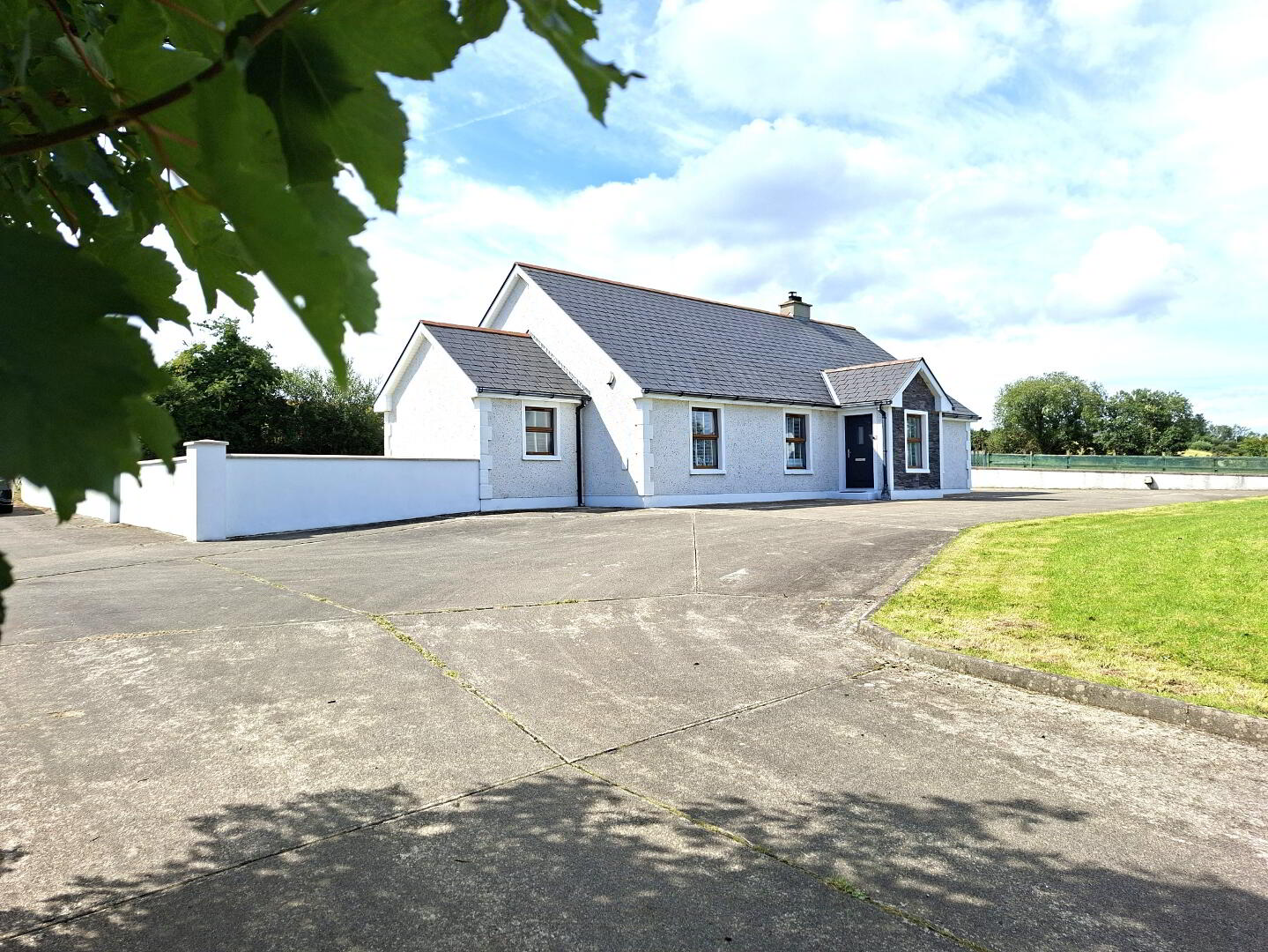 26 Toura Road 4 of 41