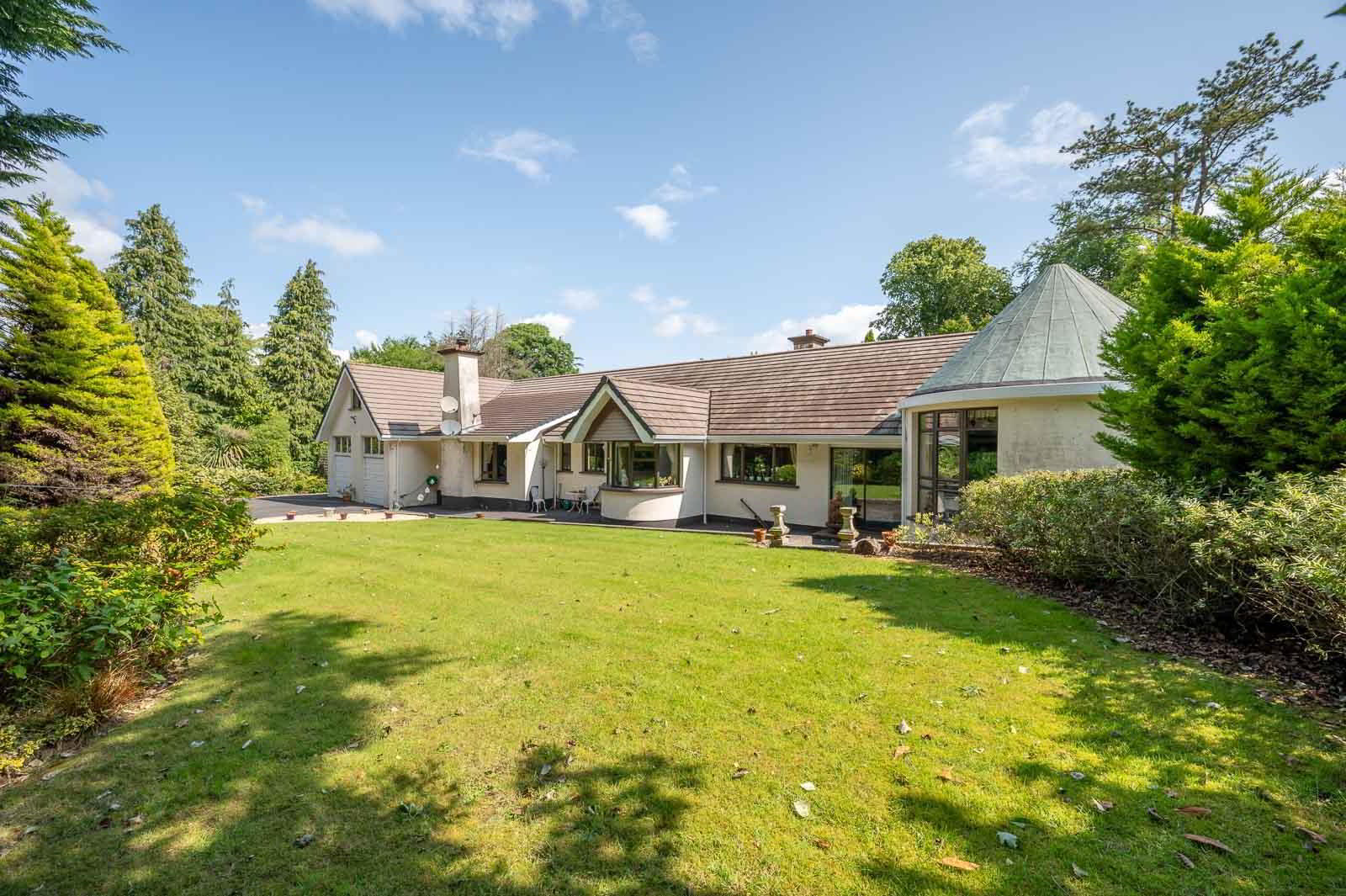 12a Circular Road West 36 of 36