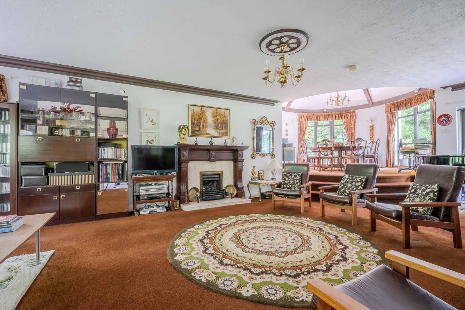 12a Circular Road West 6 of 39