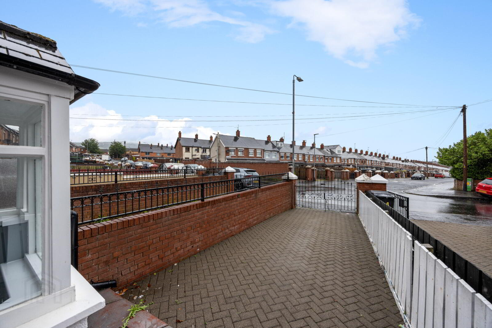 property description image