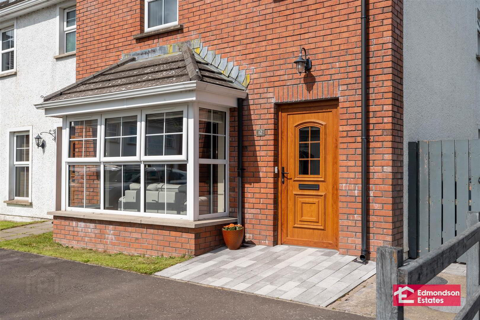 property description image