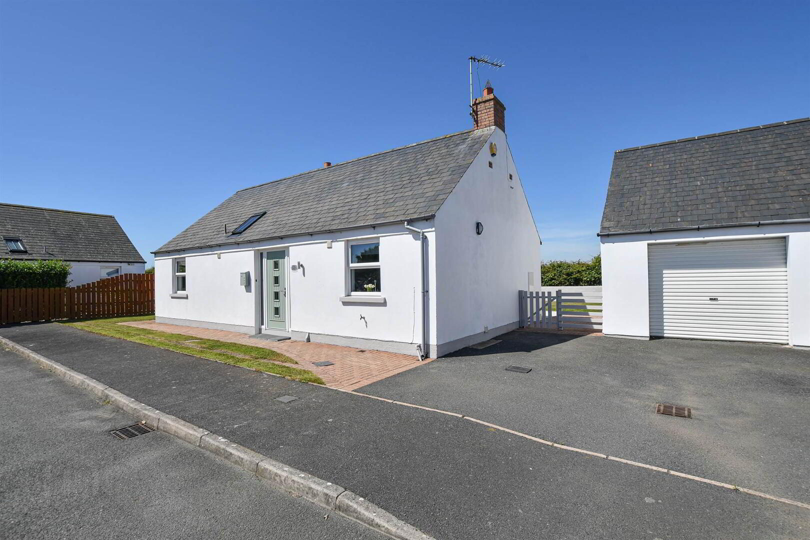 property description image