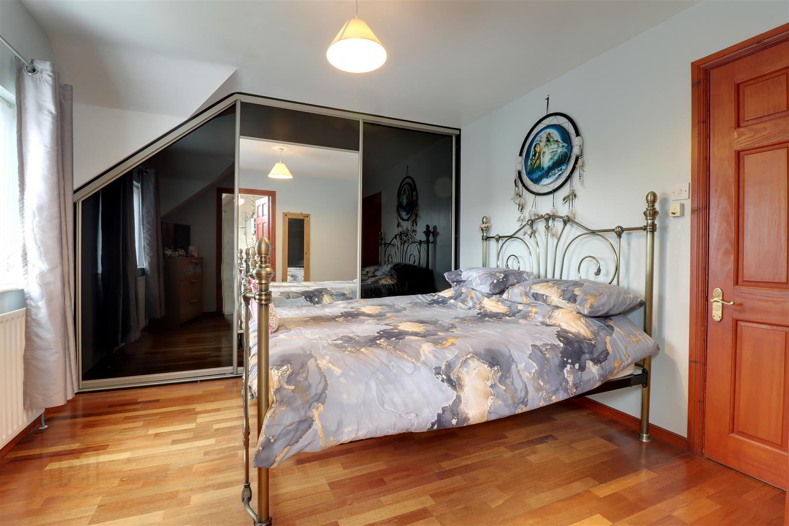 24 Regency Park 14 of 22