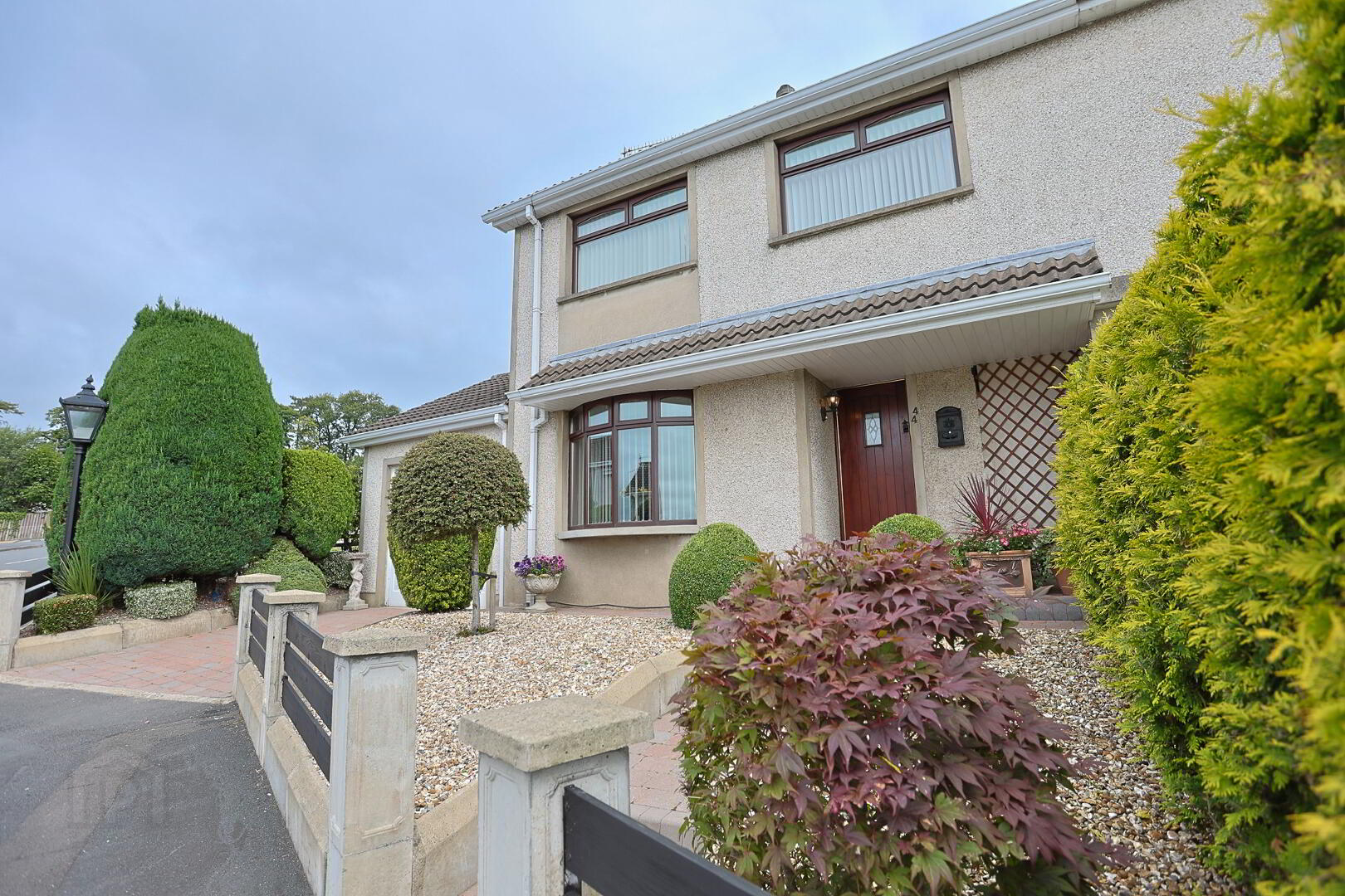 44 Mountview Park 1 of 96