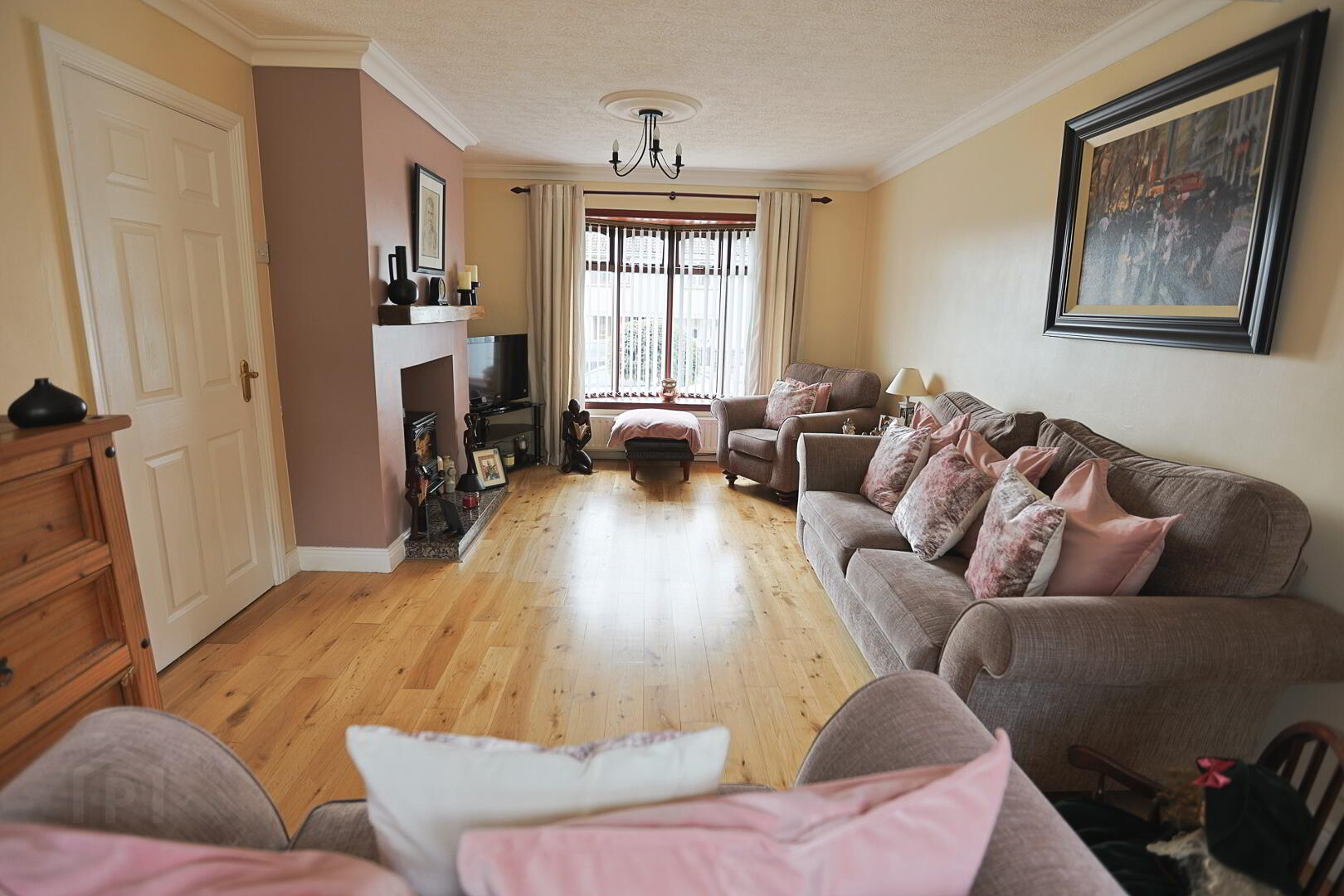 44 Mountview Park 13 of 96