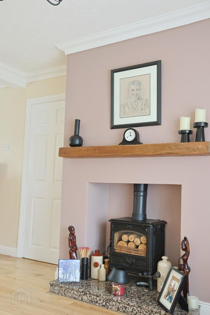 44 Mountview Park 19 of 96