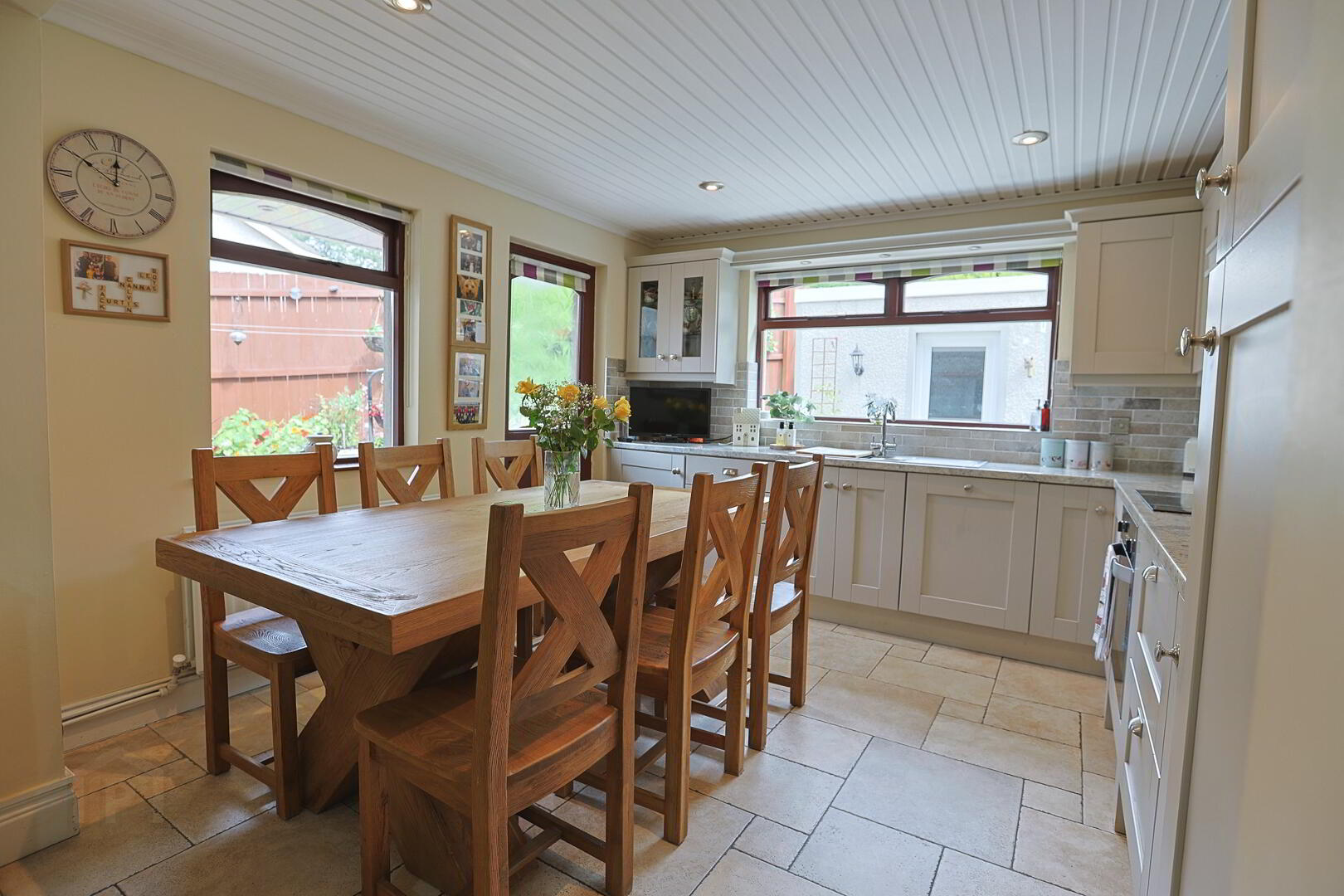 44 Mountview Park 32 of 96