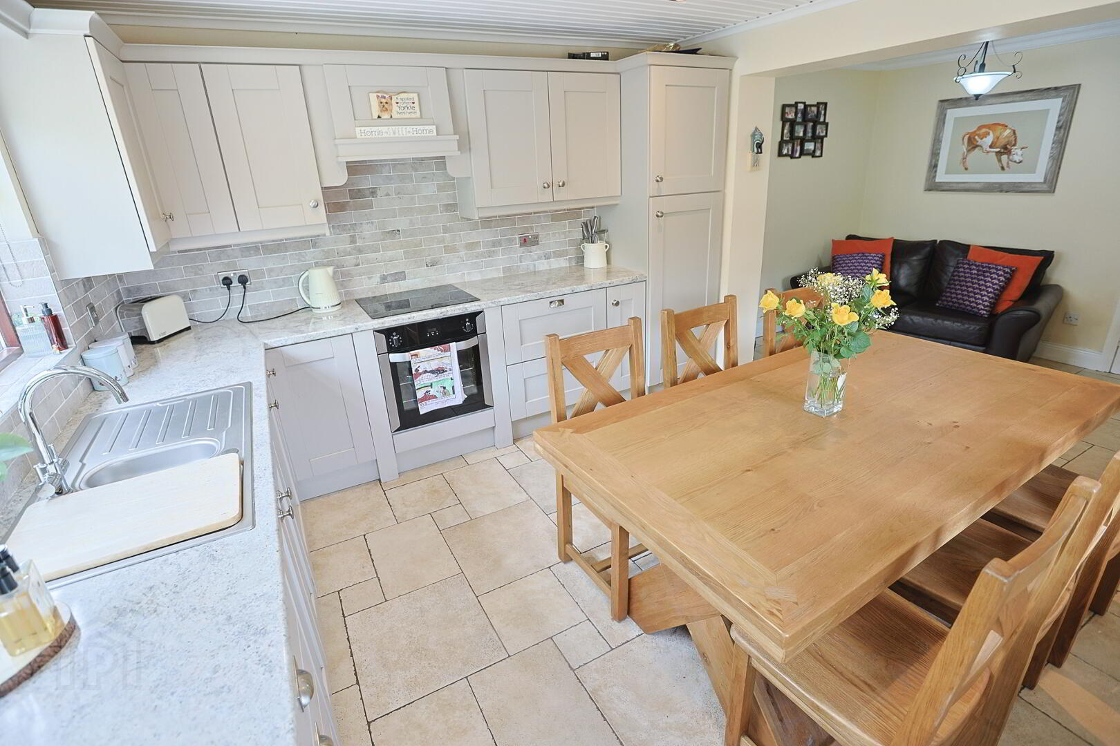 44 Mountview Park 39 of 96