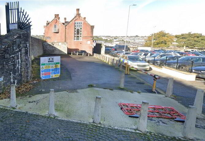 Stable Lane 1 of 3
