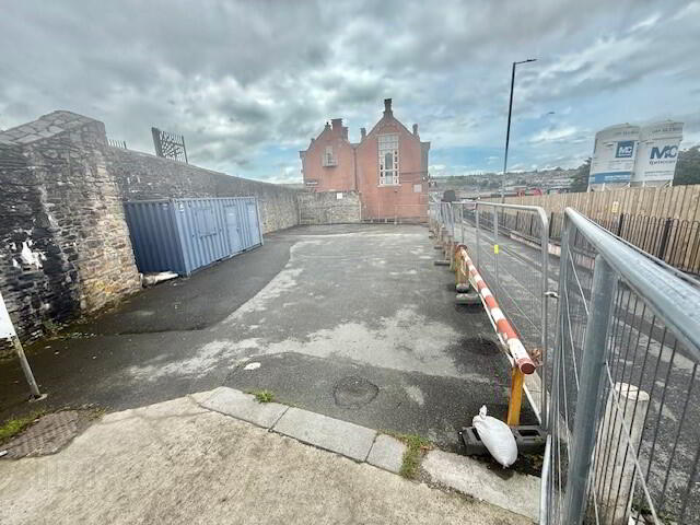 property description image