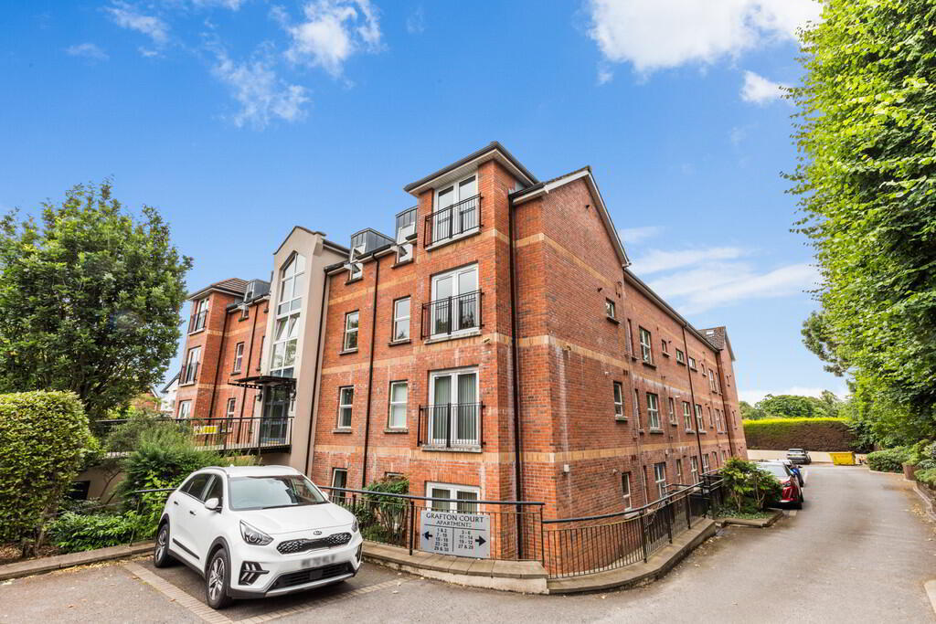 Apt 17 Grafton Court, 85 Kings Road 1 of 13