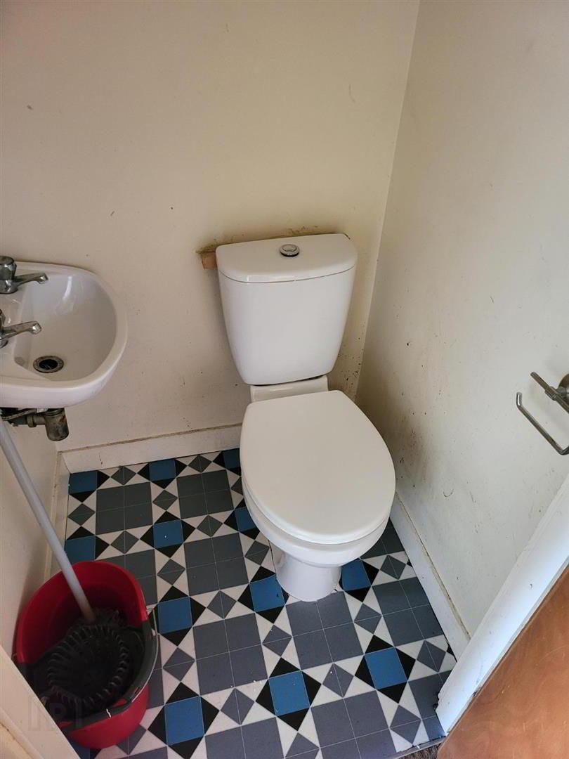 104e William Street 6 of 8