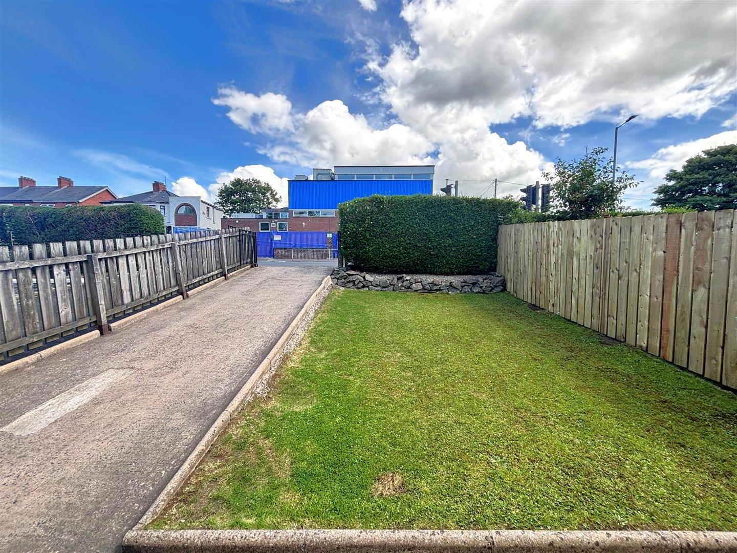 634 Oldpark Road 3 of 26