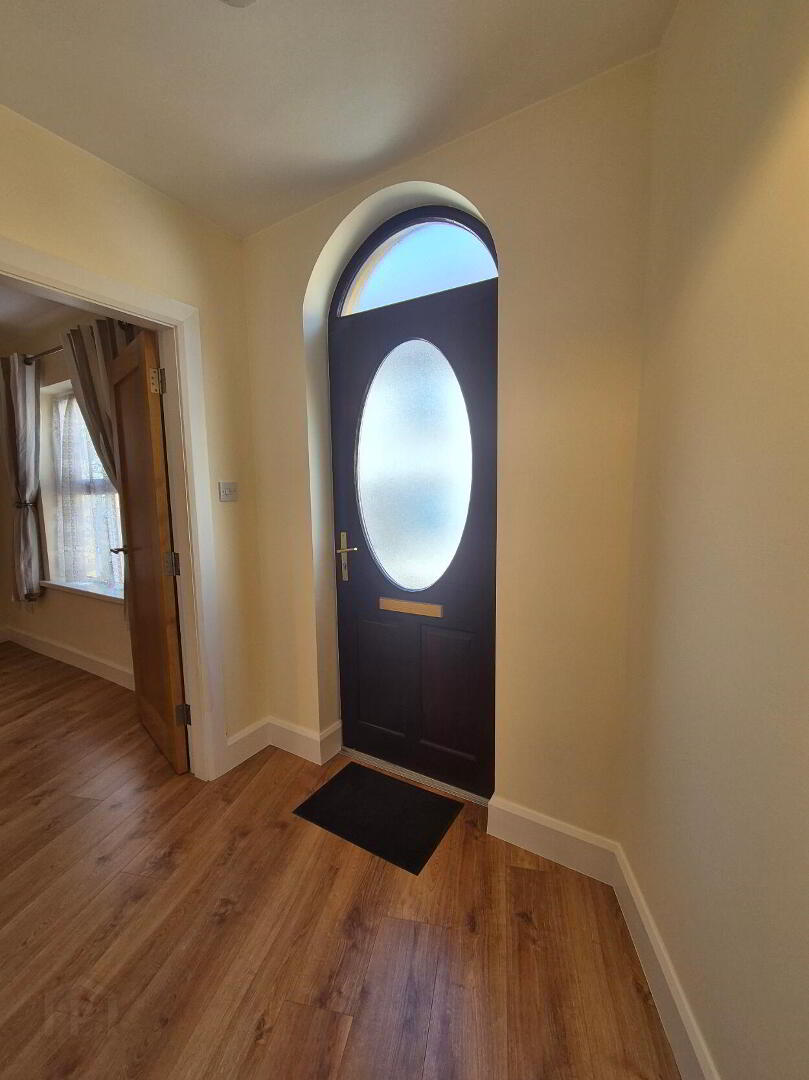 3 Brook Lane 5 of 32