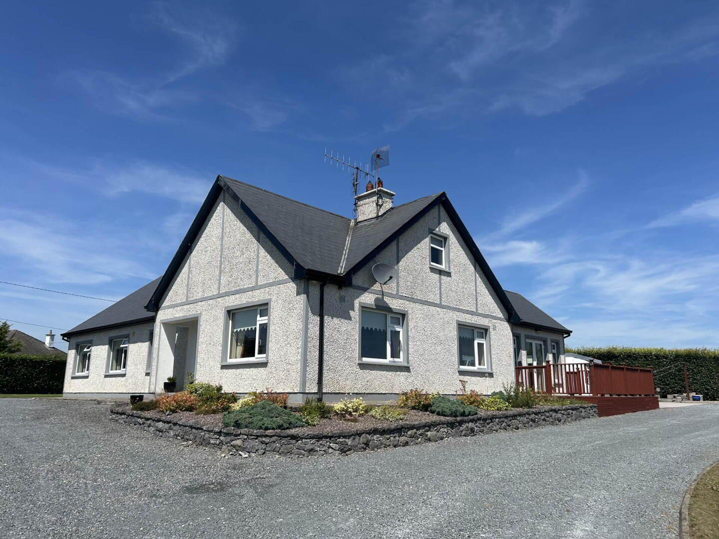 Riverside House, Ballinagranna 1 of 28