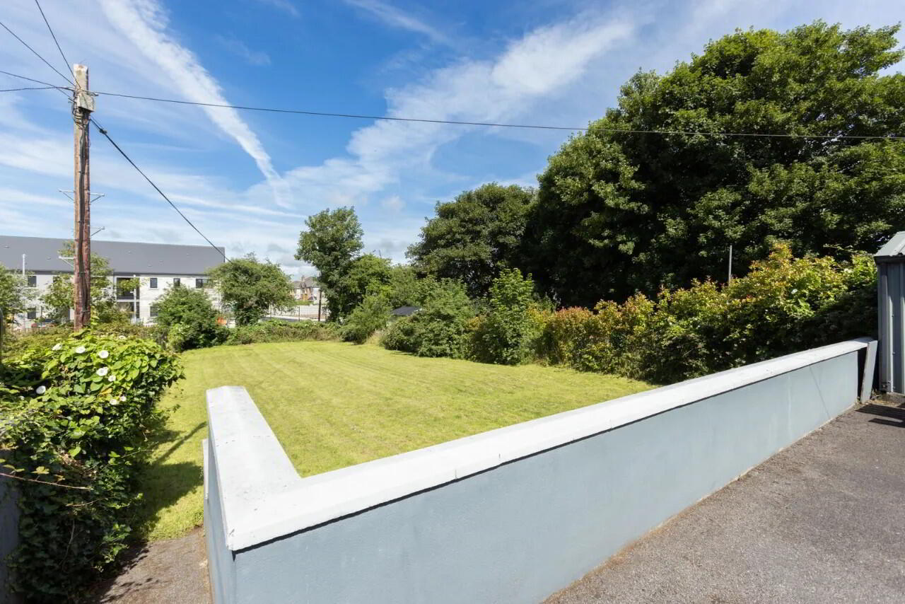 46 Green Rd 36 of 41
