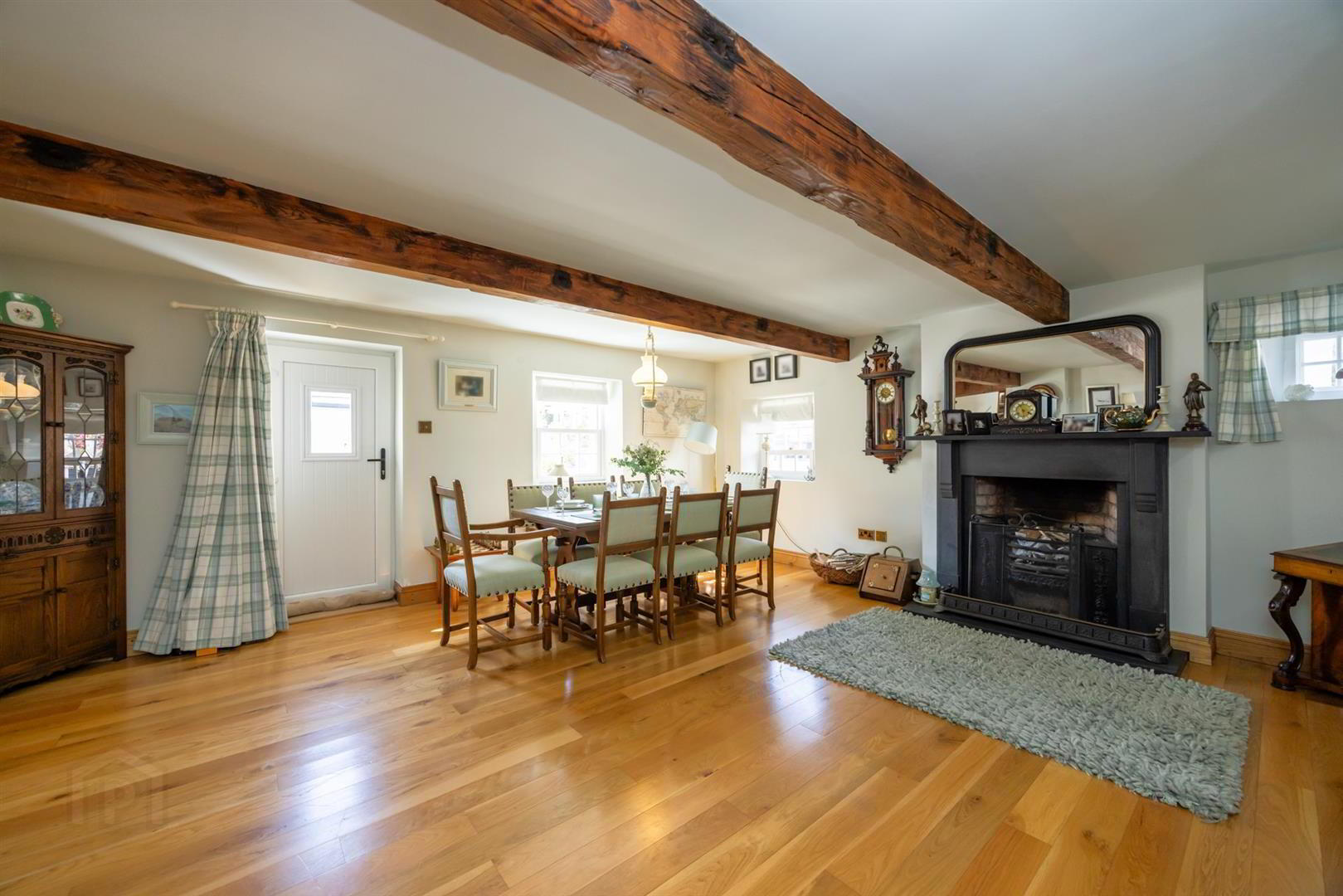 2 Milebush Drive 12 of 49
