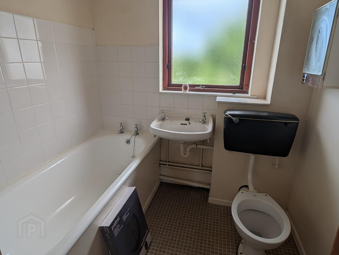 20 Mullaghacall Crescent 9 of 15