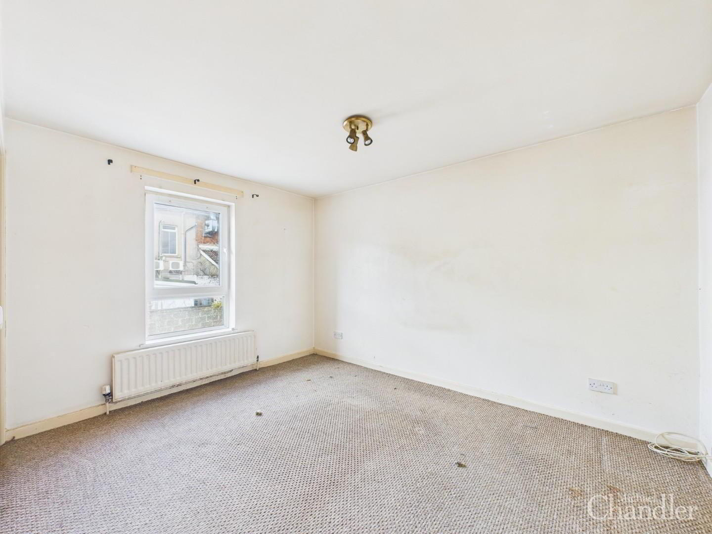 8 Dundela Court 4 of 7