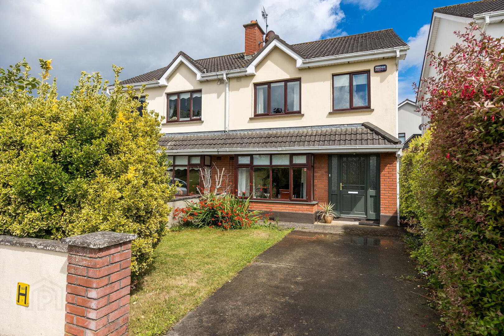 68 Rosepark 1 of 27