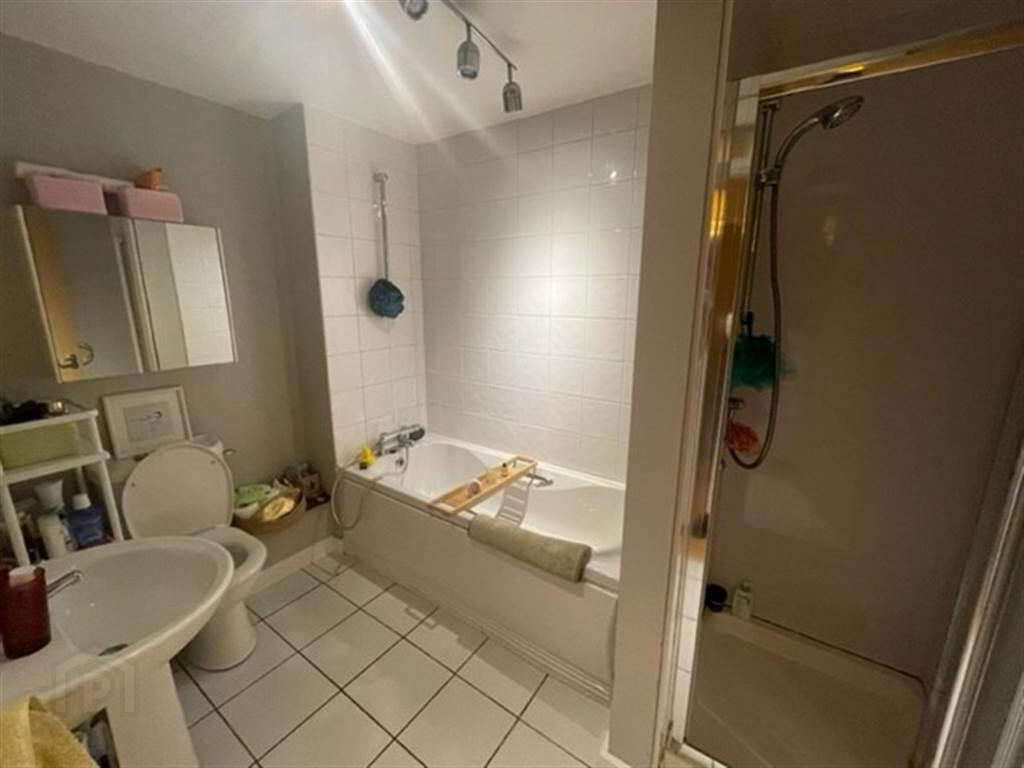 Apt 29, Park Royal 5 of 6