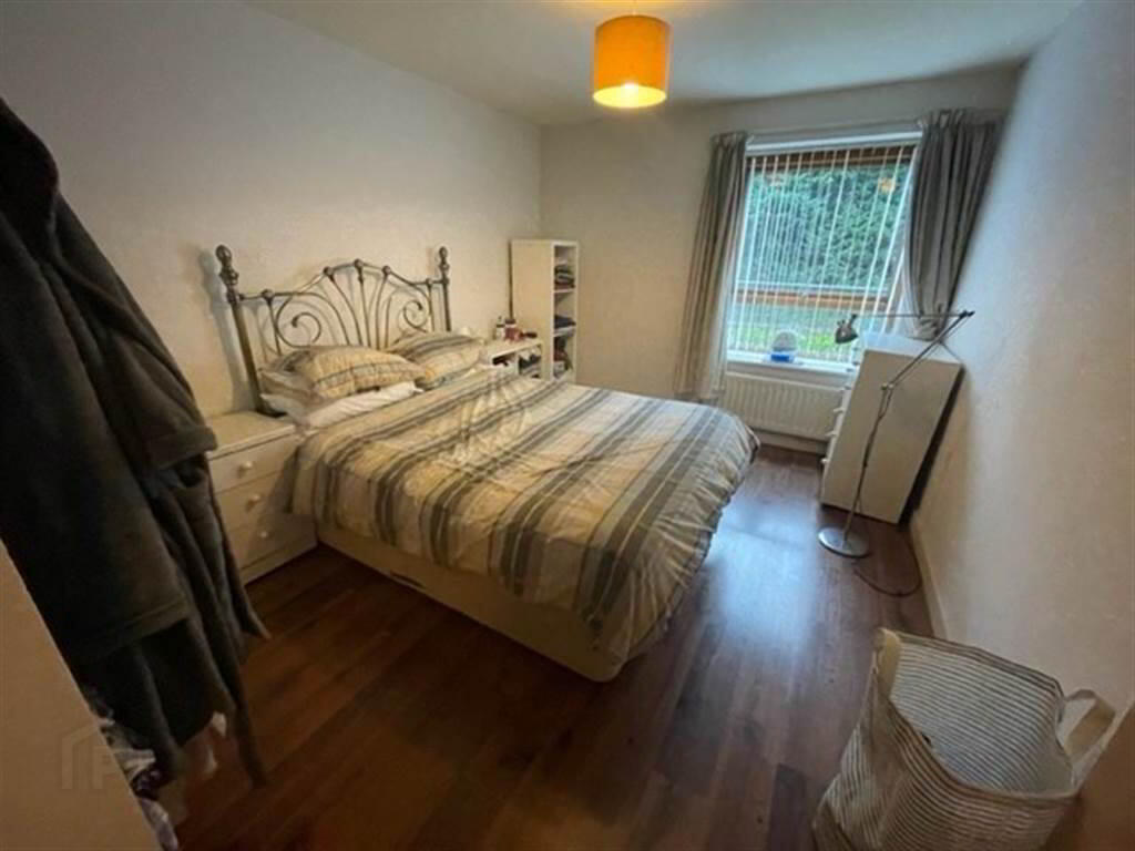 Apt 29, Park Royal 6 of 6