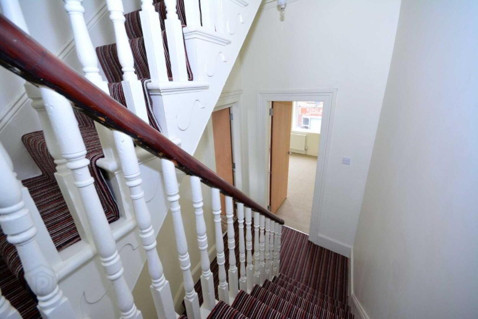 Apt 2 25, Castlereagh Street 8 of 13
