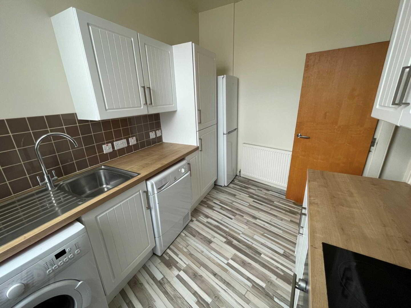 Apt 2 25, Castlereagh Street 5 of 13