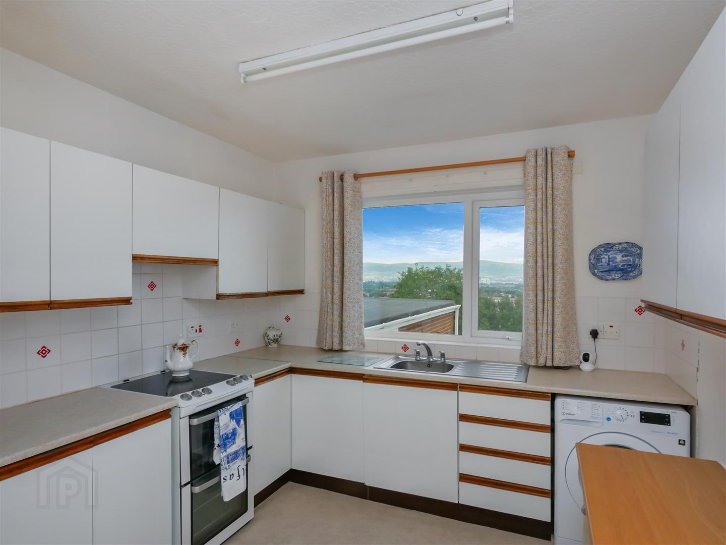 38 Glencregagh Drive 5 of 18
