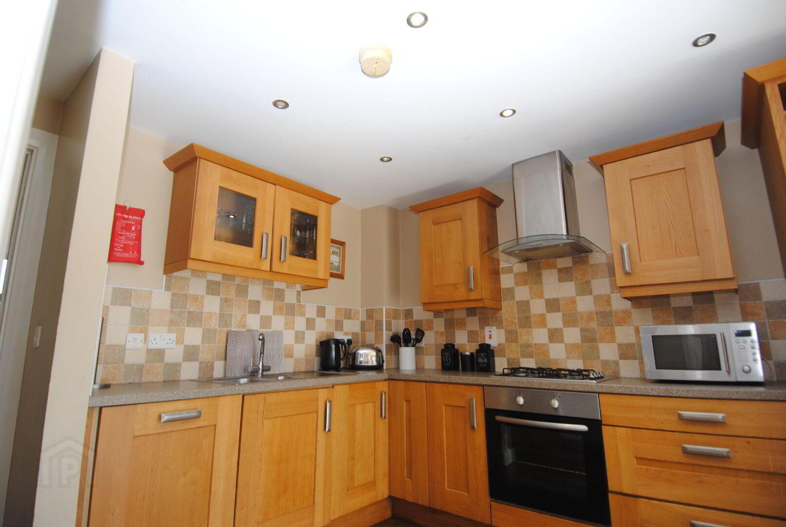 14 Galvally Road 4 of 21