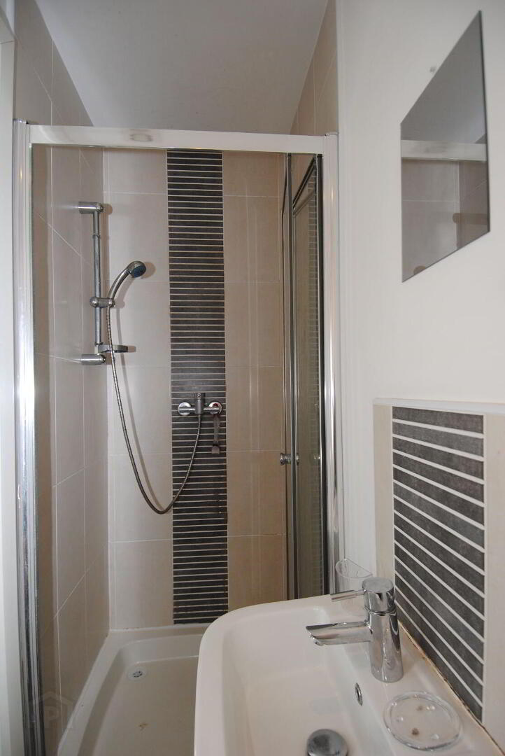 14 Galvally Road 12 of 21